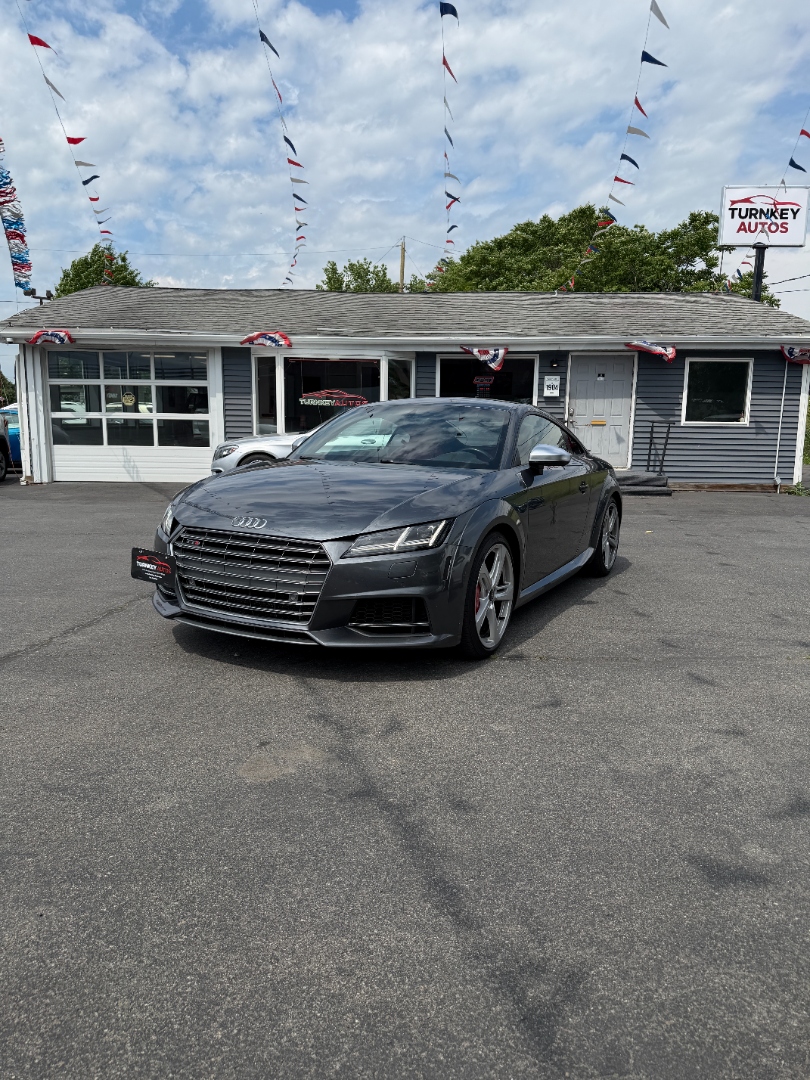 2016 Audi TTS 2.0T quattro S tronic's photo