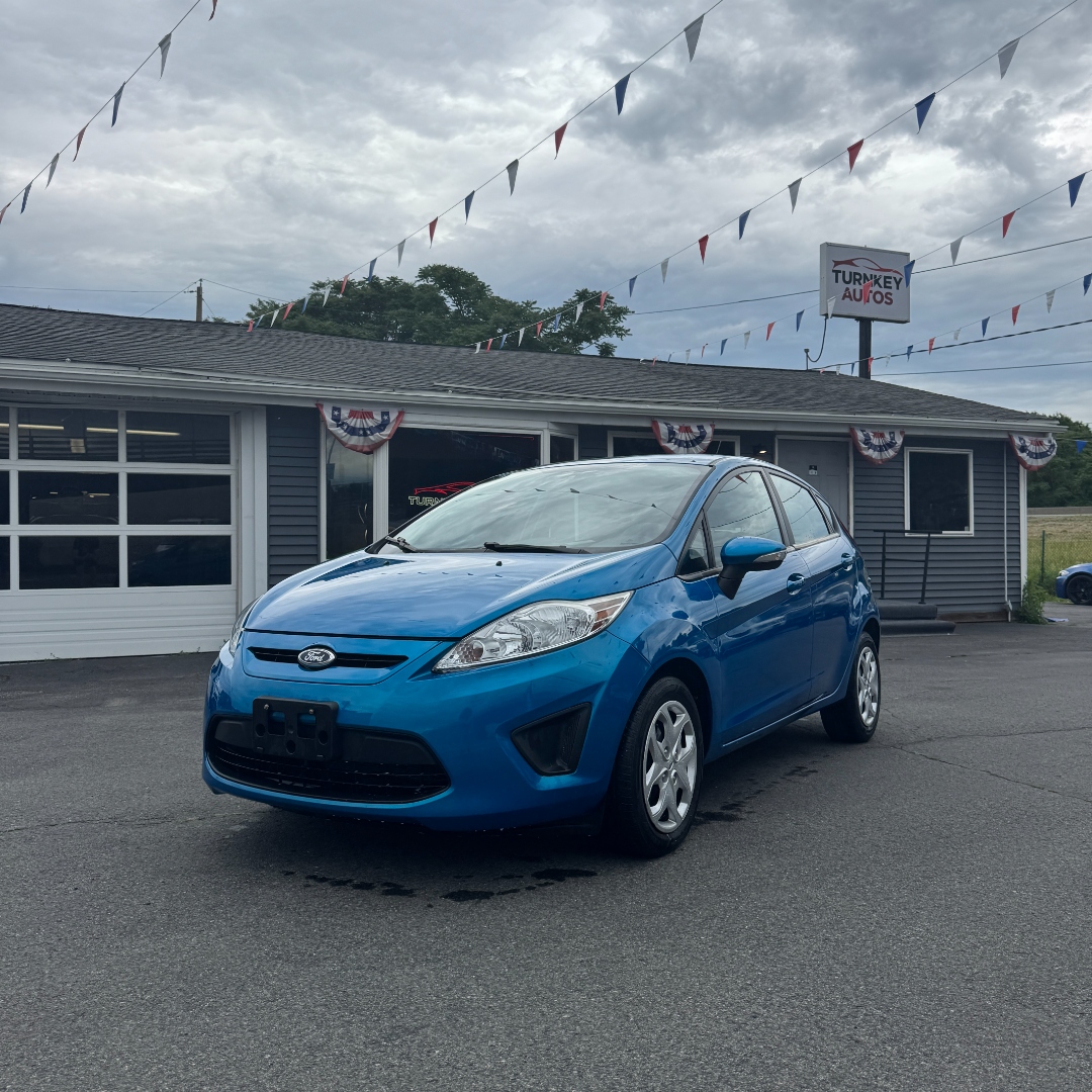 2013 Ford Fiesta SE Hatch's photo