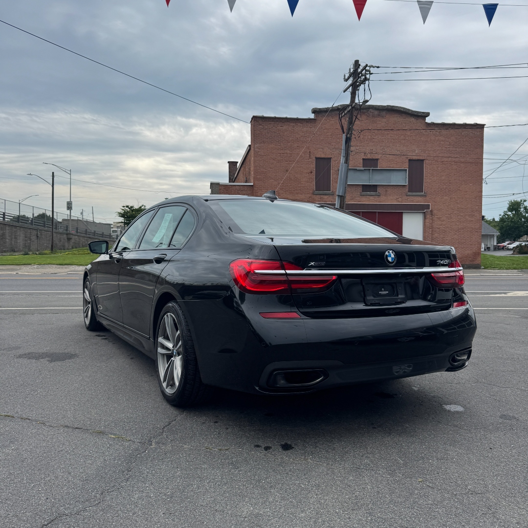 2019 BMW 7 Series 740i - Photo 7