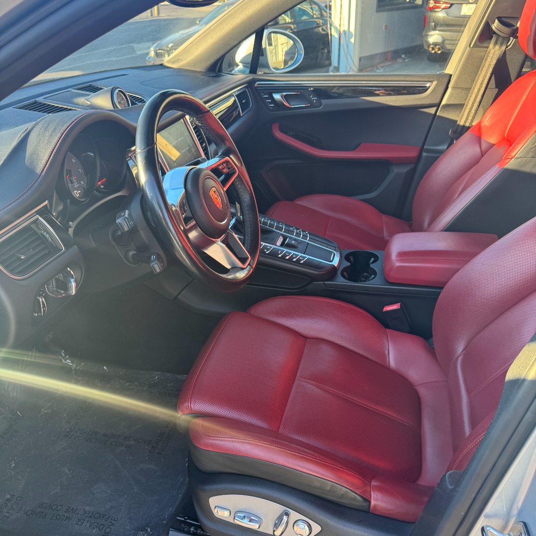 2017 Porsche Macan