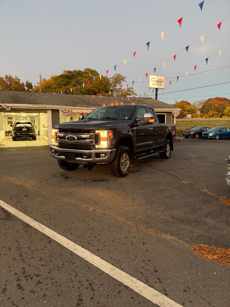 2018 Ford Super Duty F-350