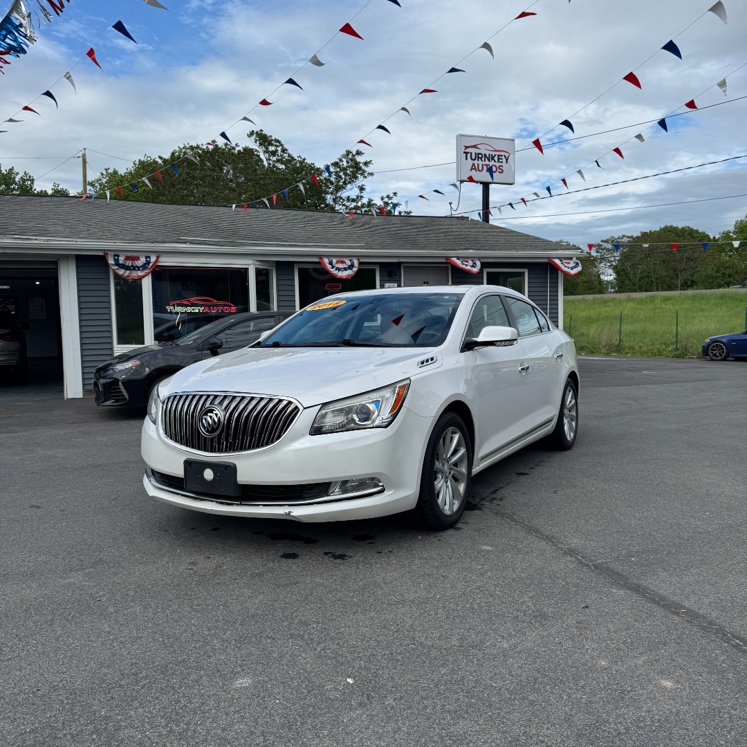 2015 Buick LaCrosse Leather's photo